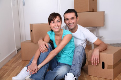 Van-based moving service for Greenwich business transport