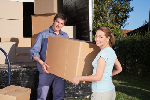 Greenwich man and van service supporting a smooth house or office move